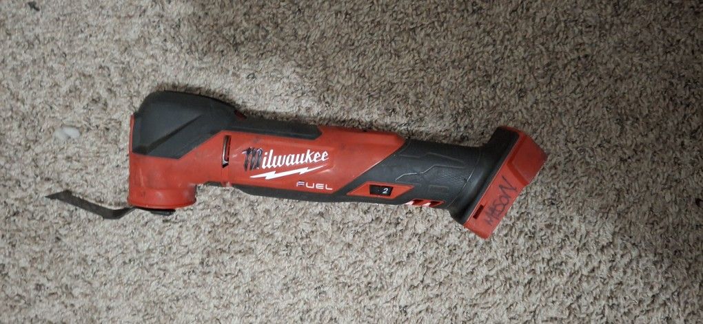 2836-20 M18 FUEL Oscillating Multi-Tool