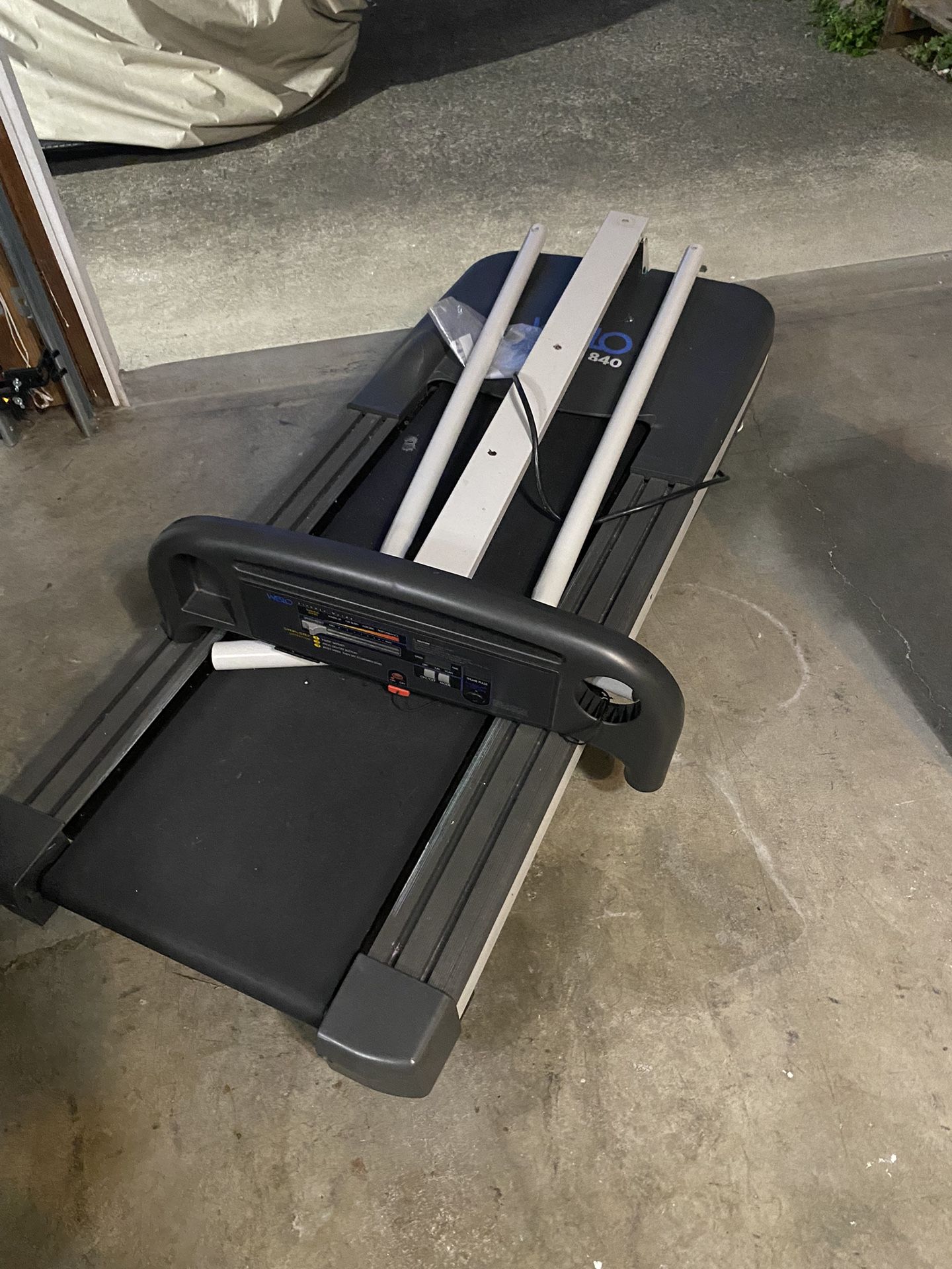 Treadmill 