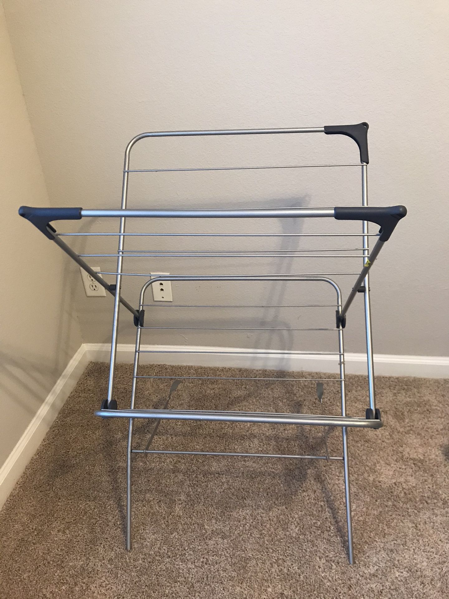 Cloth rack for hanging