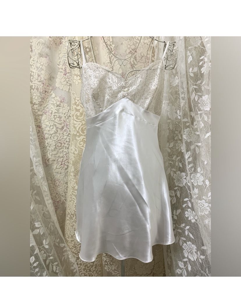 90's JONES NEW YORK sleep chemise lace wedding satin size M