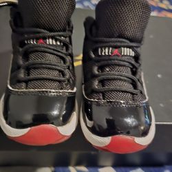 Jordan 11 Retro (TD) - 378040 010 - Size 5C Like New