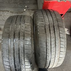 255/35/21 TIRE