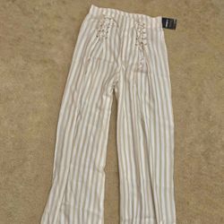 NEW!! Forever 21 Palazos Size: M