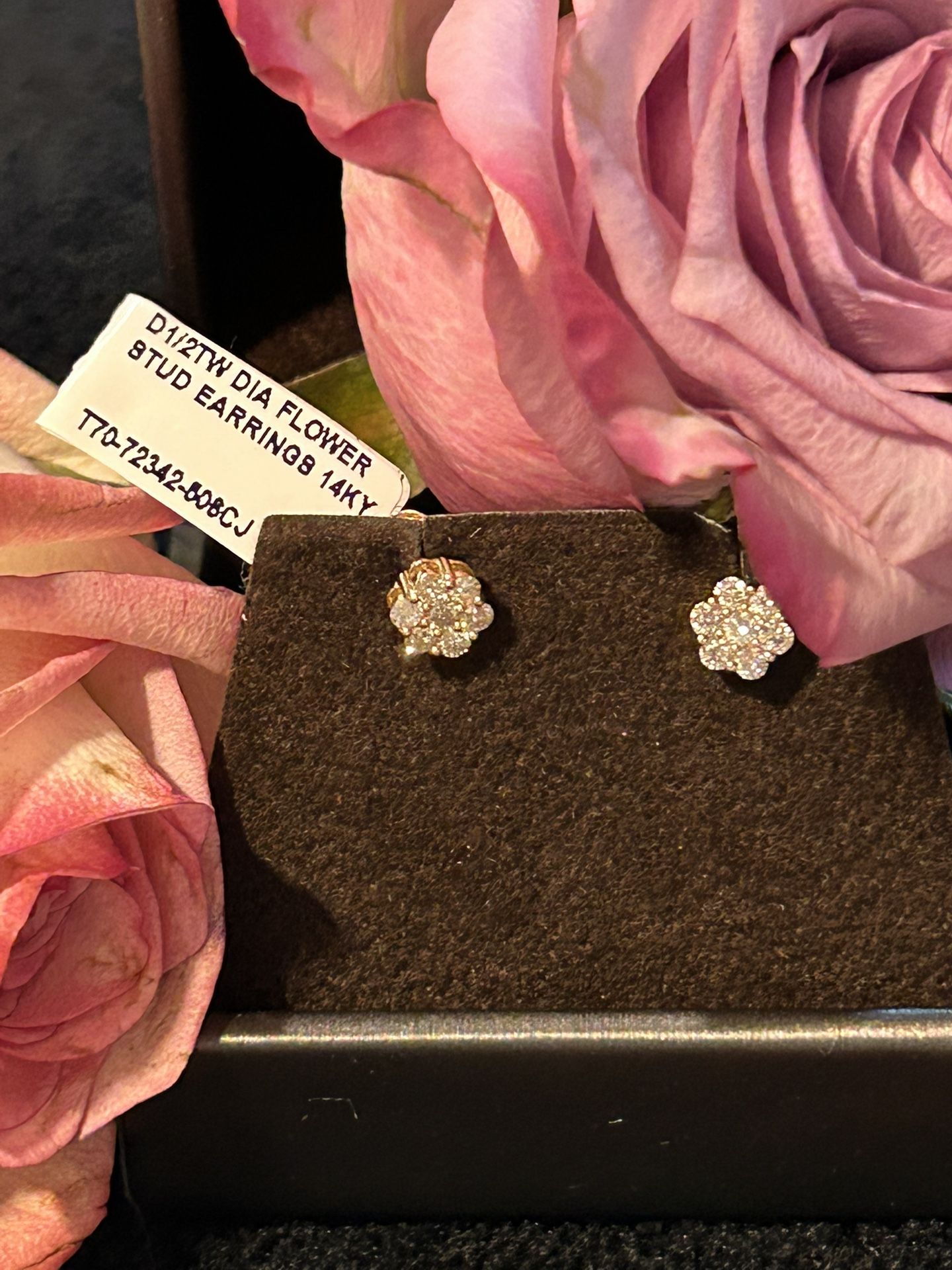 1/2 CTW DIAMOND FLOWER EARRINGS 14K