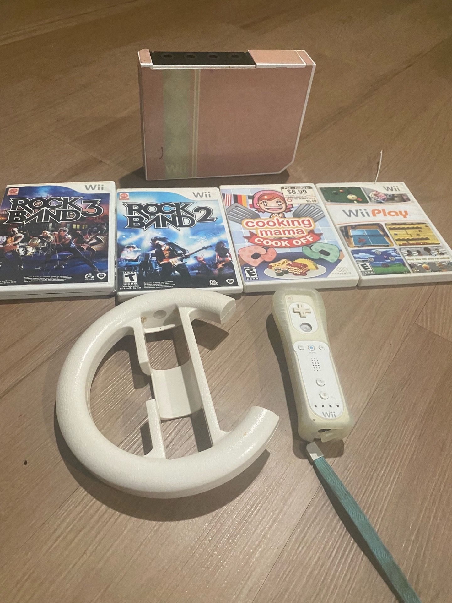 Wii system with controller & other items
