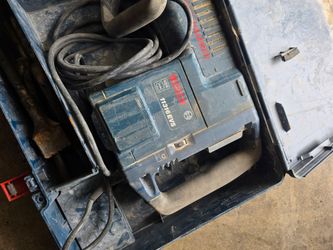 Bosh electric demolition hammer