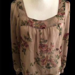 Jessica Simpson Sheer Lightweight Fashion Shirt 
