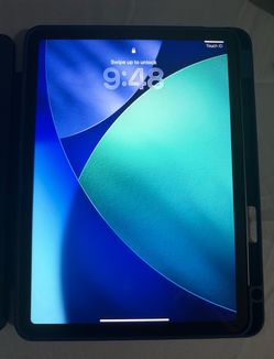 Apple iPad Air 11in M4 128 GB $500 OBO