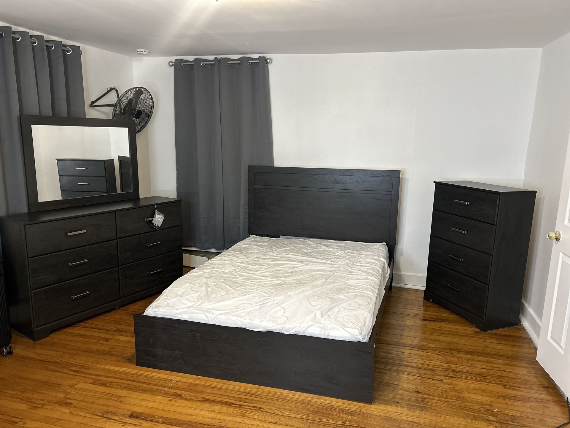 Bedroom Set