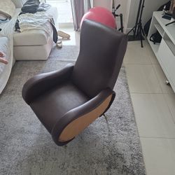 leather lounge chair