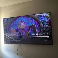Smart Samsung Tv Brand New Only Three Months Of Use