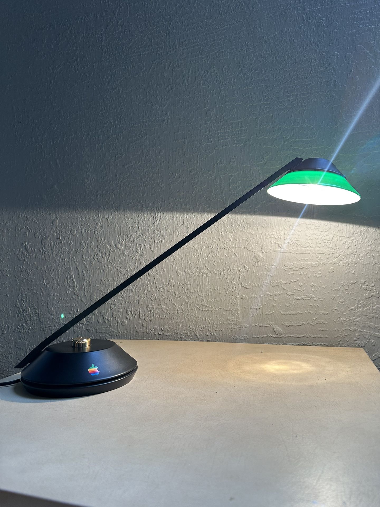 Vintage 80s Italian postmodern executive desk lamp green cased glass shade.