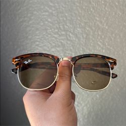 Sunglasses 