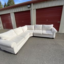 LIKE NEW Sectional couch