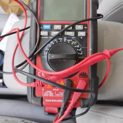 Mac Tools Voltage Meter