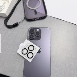 Unlocked 512 GB iPhone 14 Pro excellent condition