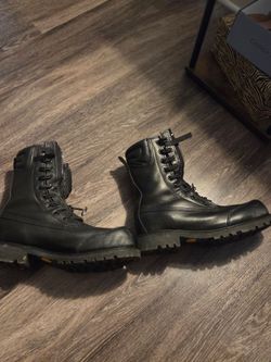 Station boots