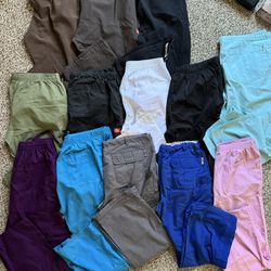 13 Pairs Of Scrub Pants Bundle-M