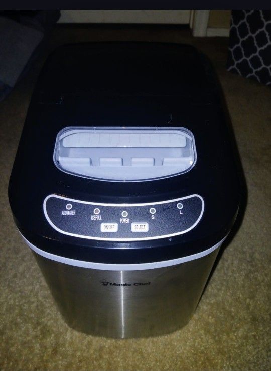 Magic Chef Kitchen Portable Ice Maker