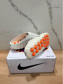 Nike Mind