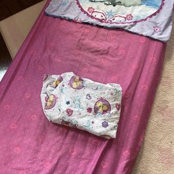 Disney frozen Elsa Anna Crib Toddler Bedsheets