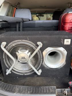 jbl gt-basspro12 12” Subwoofer with built in amp