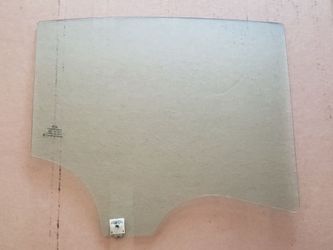 Like New: Mazda 3 Sedan Door Glass Window