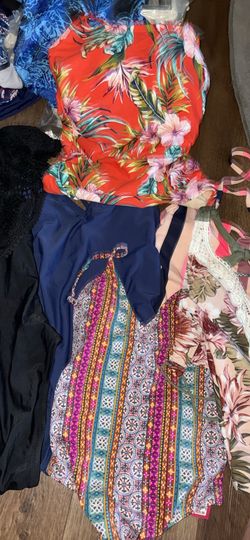 Women swimsuits