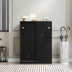 Shoe Storage With 2 Sliding Doors