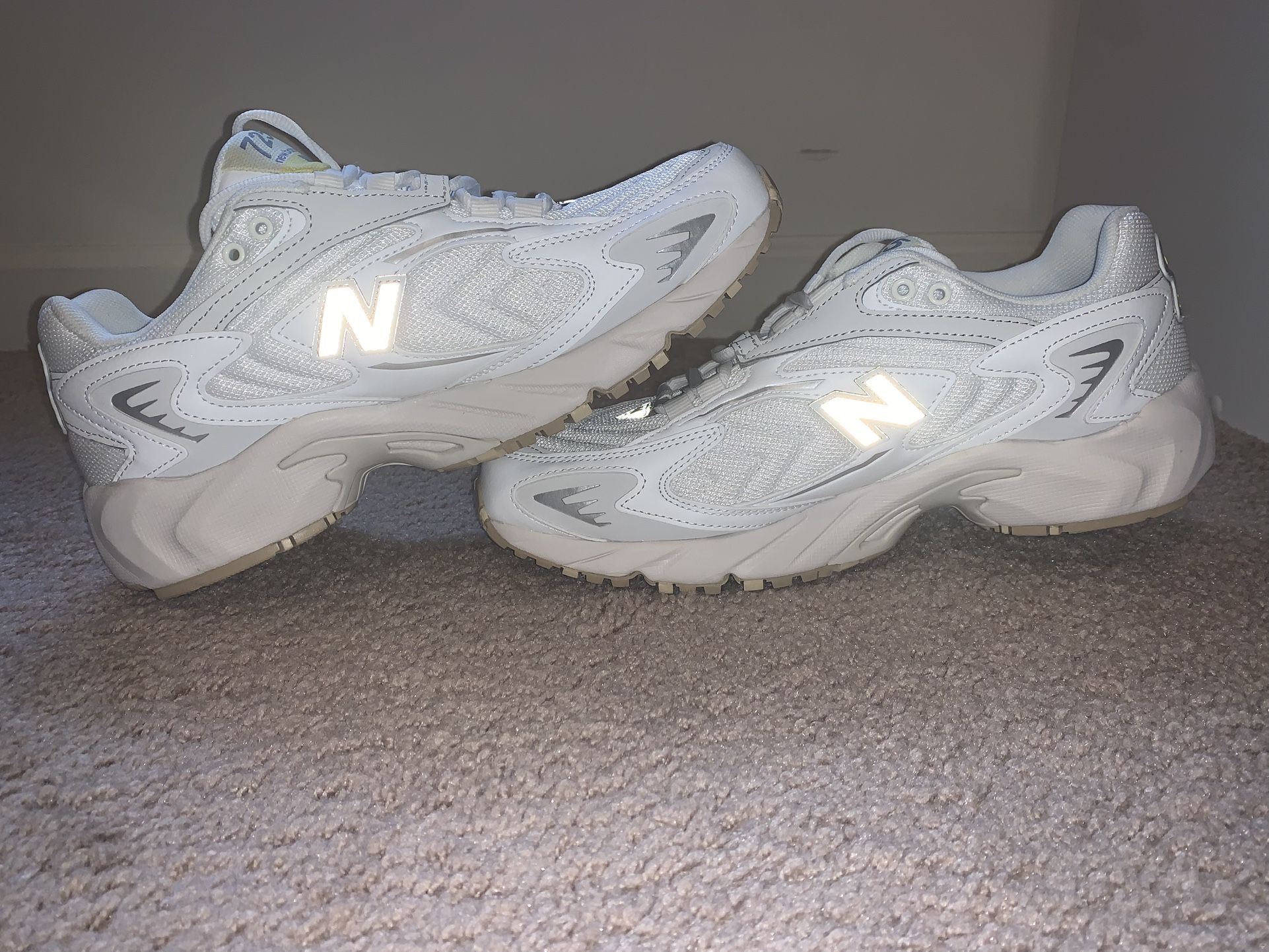 New Balance 725