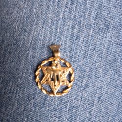 14k Gold Pendent