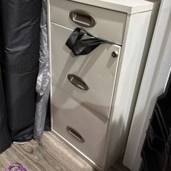 27” Inches Tall file Cabinet No Key 