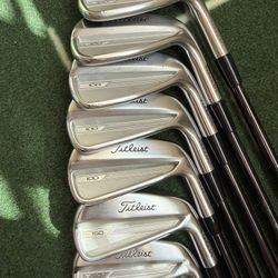 Titleist T100-T150 Combo, KBS S-Taper 125 S+ Blackout