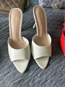 Beige heels Size 7
