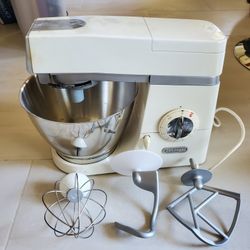 Delonghi Mixer. Powerful. Works Well. $75 OBO