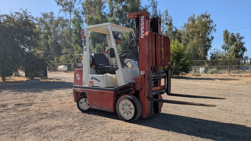 Nissan 50 Enduro Forklift