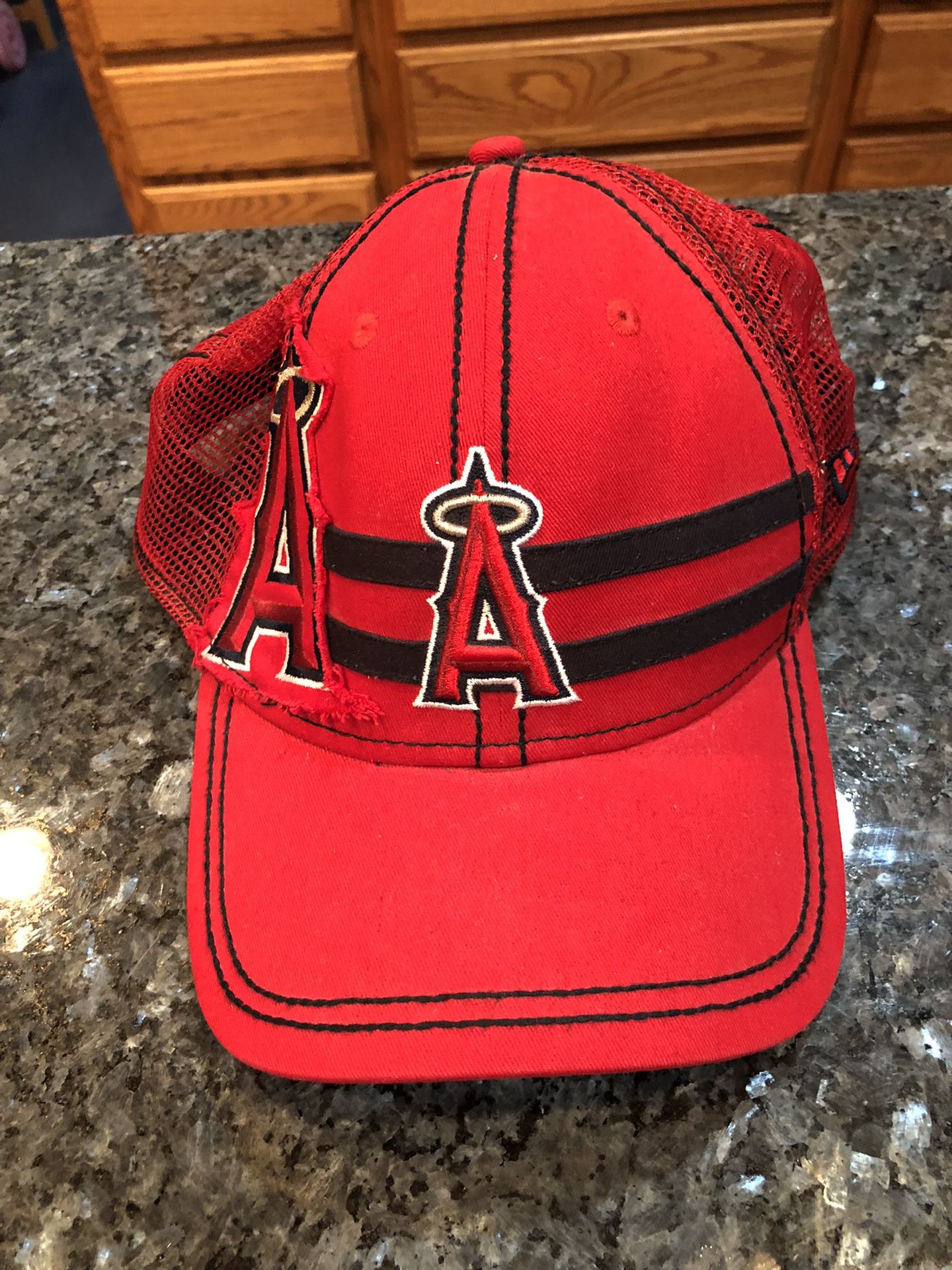 Los Angeles Angels Of Anaheim Baseball Hat With Halo Emblems. Mesh