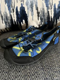 Merrell Boys Shoes Size 6