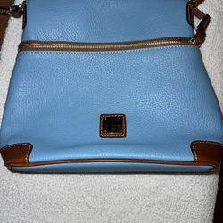 Dooney & Bourke Pebble Grain Crossbody bag
