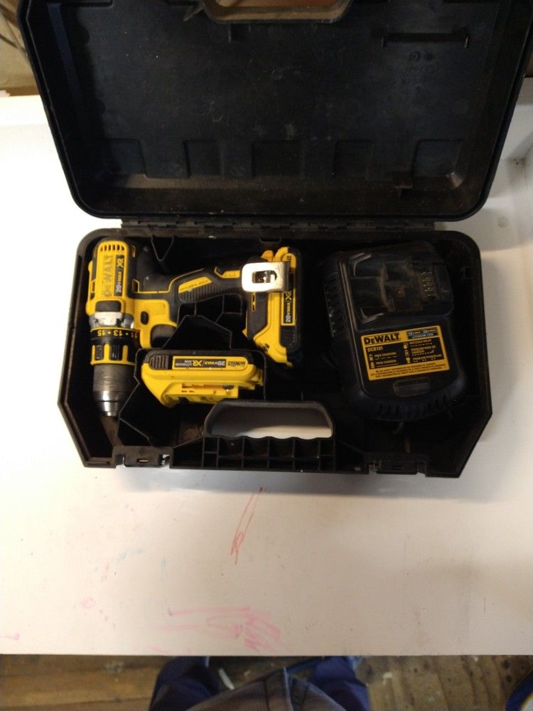 DeWalt 20v Brushless Drill, Batteries, Charger And Case