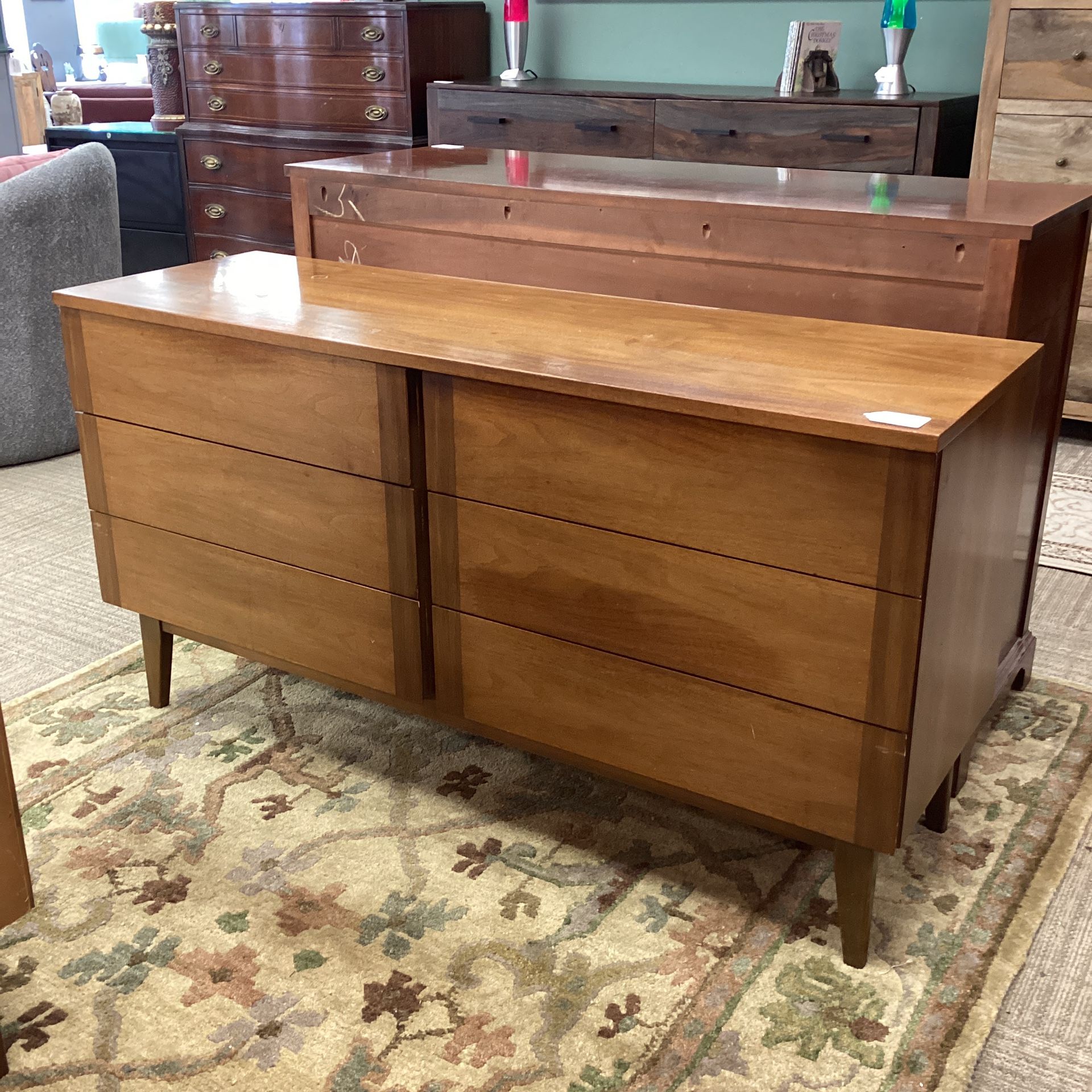 STANLEY MC Double Dresser w/Mirror