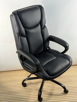 Ergonomic High Back Leather Home Office Desk Chair, Black