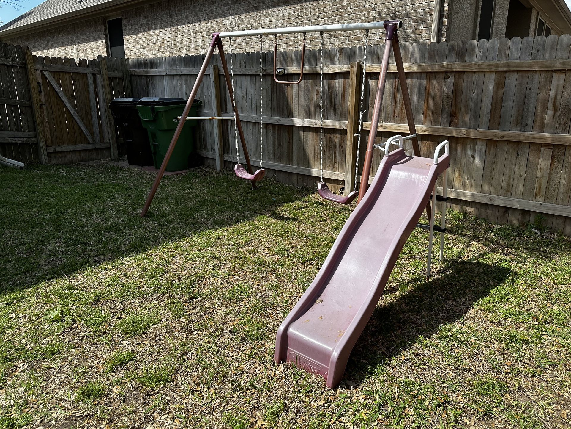 Swing Set w/ Slide 