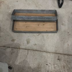 2 Decorative Shelves