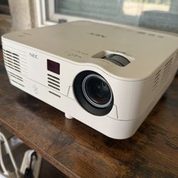 NEC NP-VE281 DLP Projector 2800 Lumens HDMI VGA (AS/IS SURPLUS)