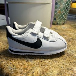Nk Cortez Infant Brand New White/bk No Box Size 9 C Infant
