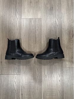 Girl black ankle boots size 1