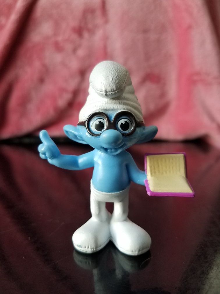 Smurfs brainy figurine