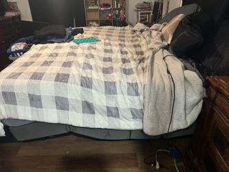 Cal king Bedroom Set