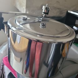 New pressure Cooker 